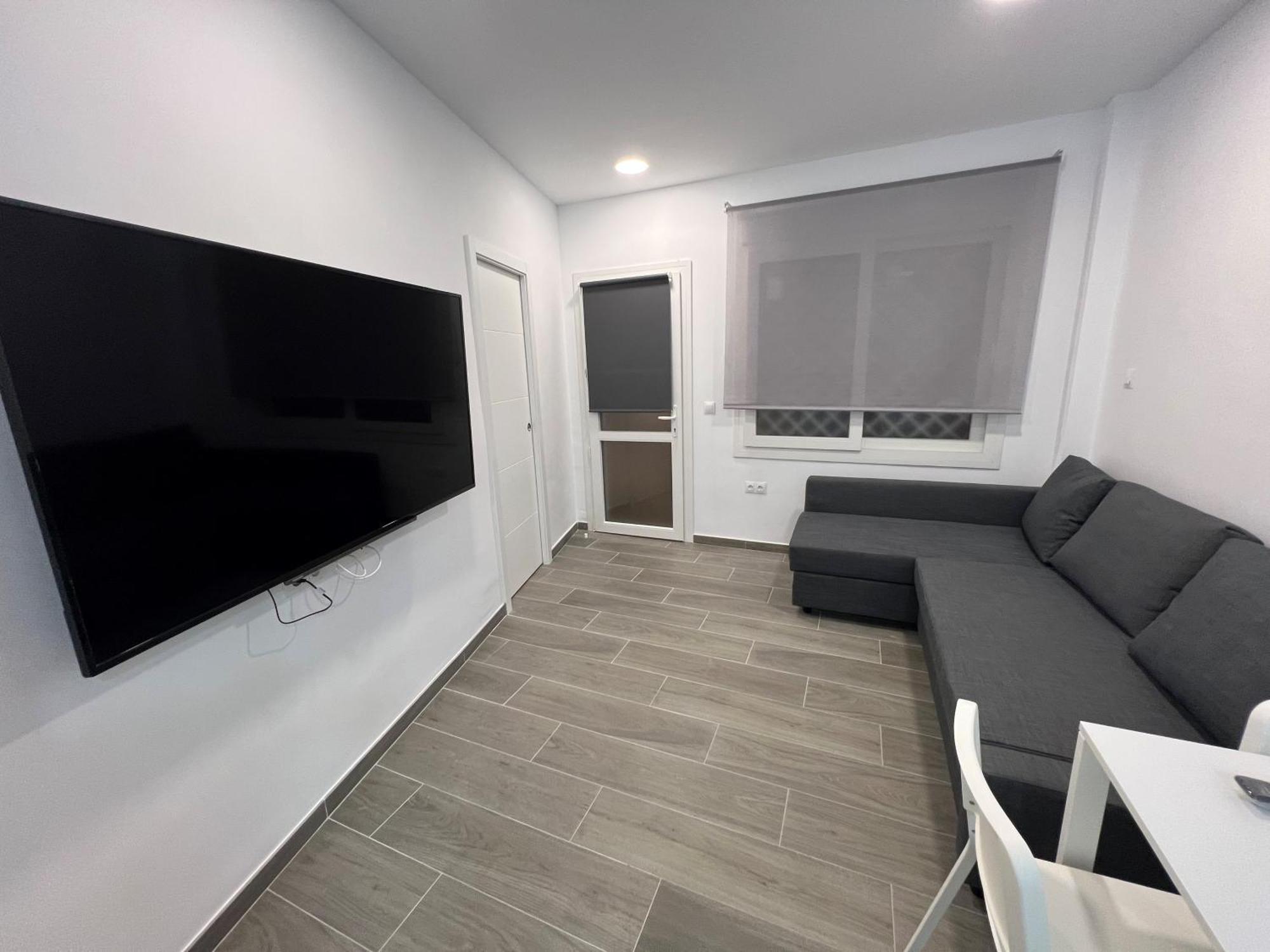 Apartamentos Montalvo Metropolis B 토레몰리노스 외부 사진