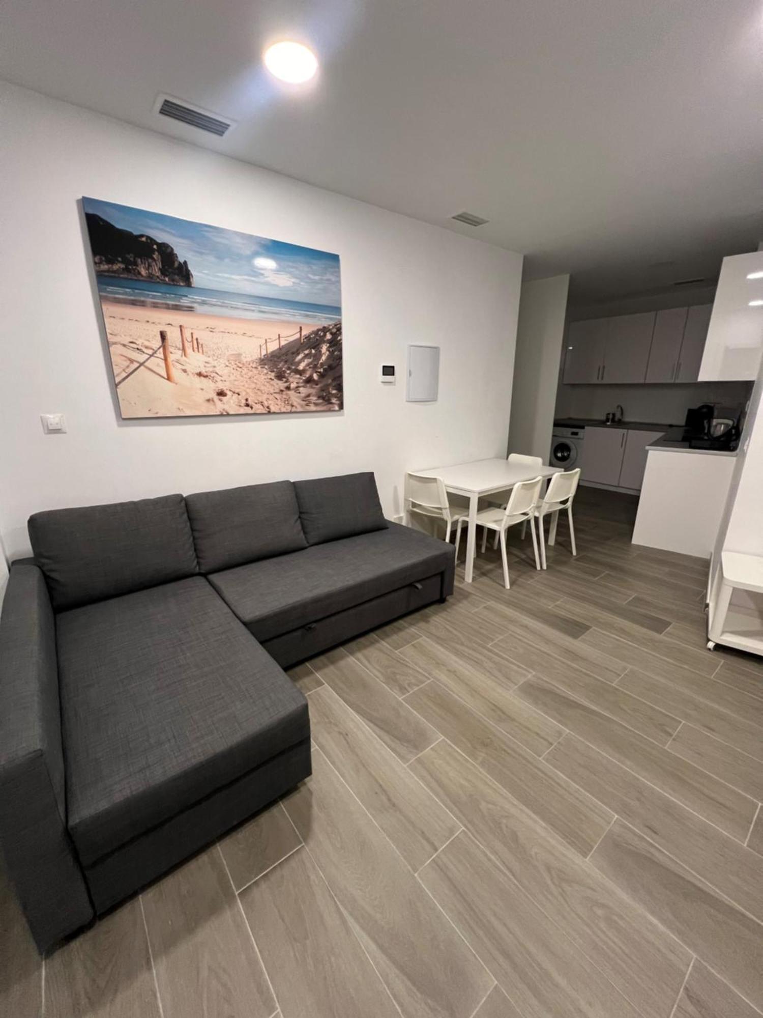 Apartamentos Montalvo Metropolis B 토레몰리노스 외부 사진